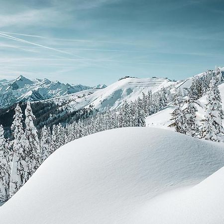 Lake View Suites Villa Julia By We Rent Zell am See Esterno foto