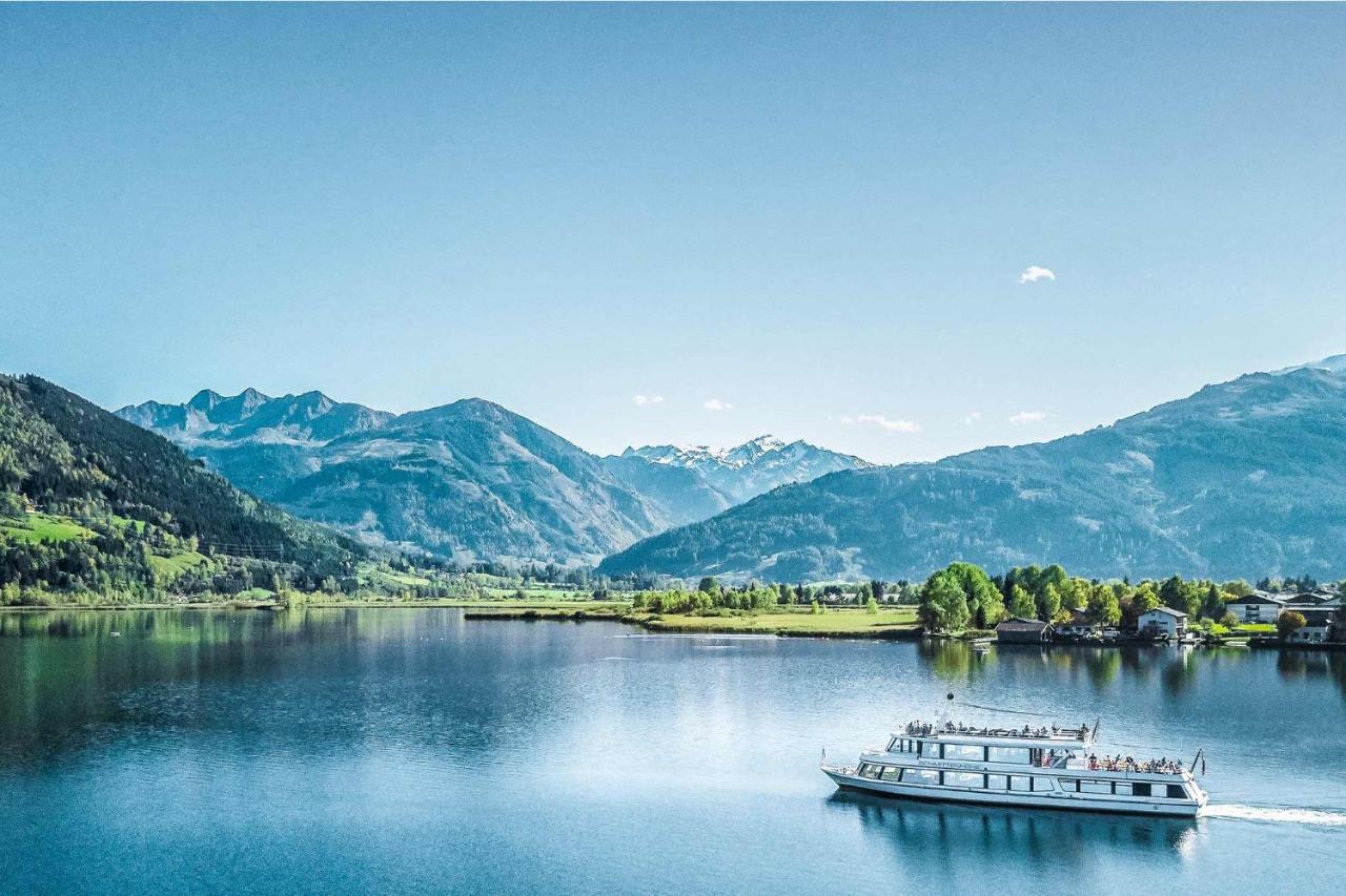 Lake View Suites Villa Julia By We Rent Zell am See Esterno foto
