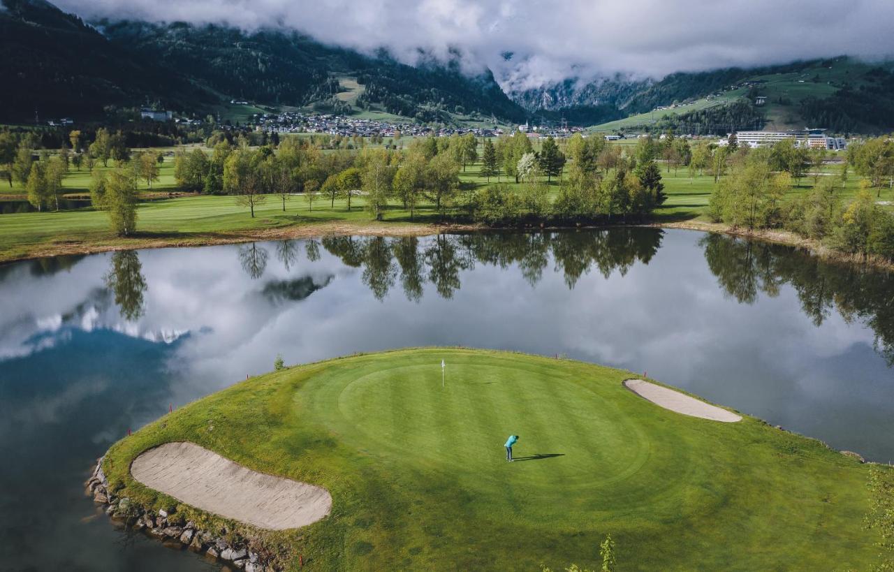 Lake View Suites Villa Julia By We Rent Zell am See Esterno foto