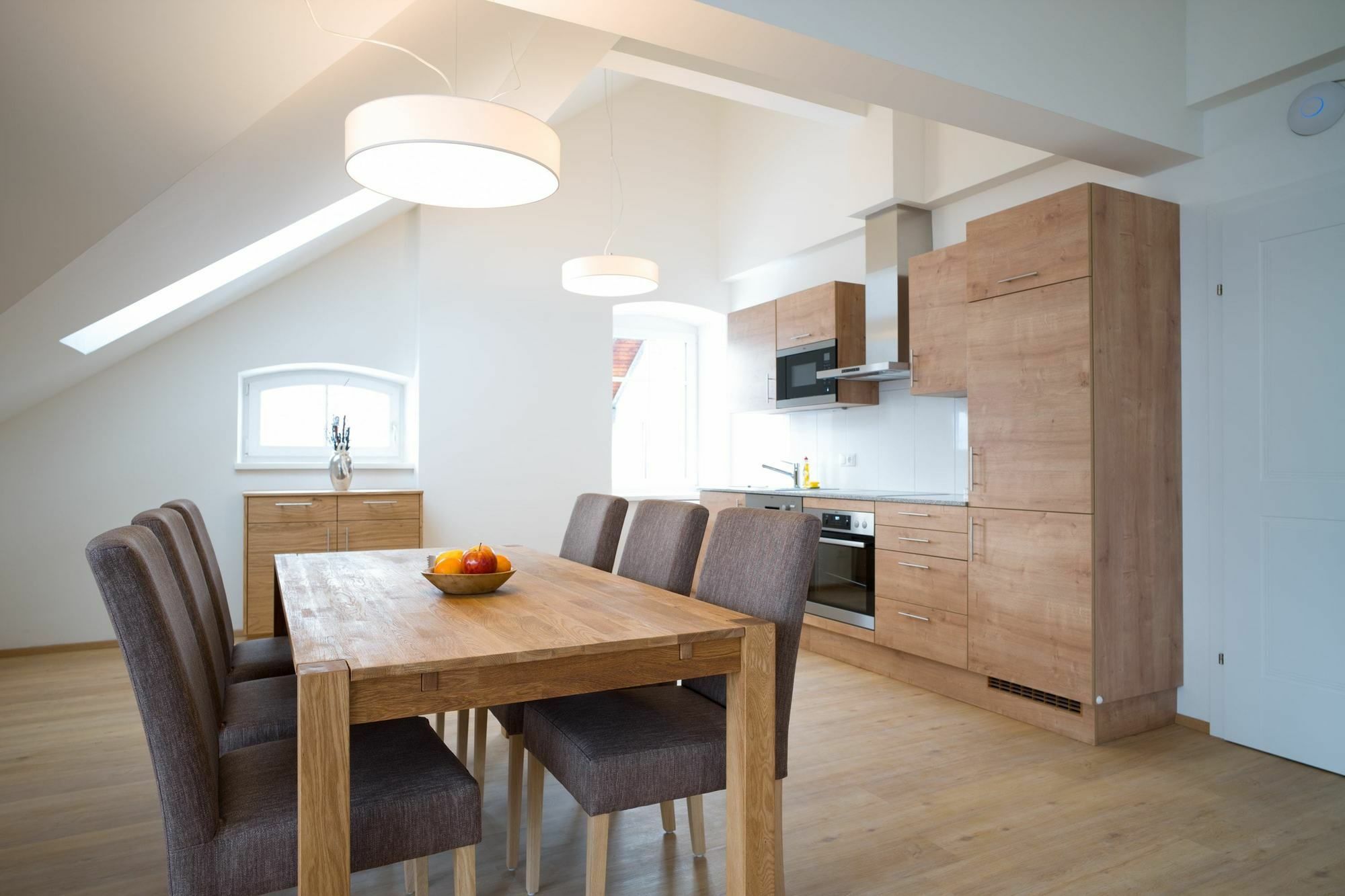 Lake View Suites Villa Julia By We Rent Zell am See Esterno foto